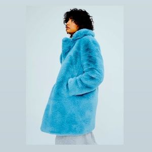 NWT Gorgeous Noize Faux Fur Coat in Cyan
